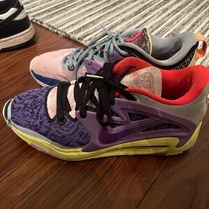 Nike KD 15  basketball shoe